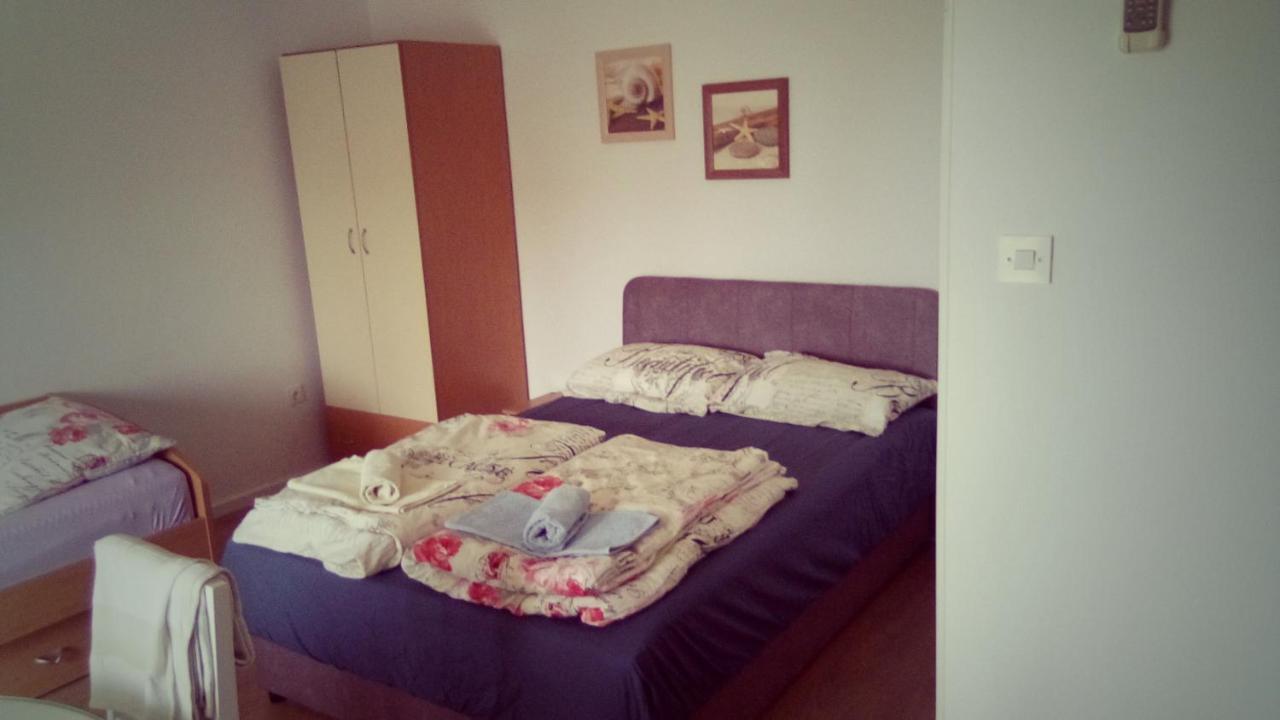 Apartments Silvija ซาดาร์ ภายนอก รูปภาพ